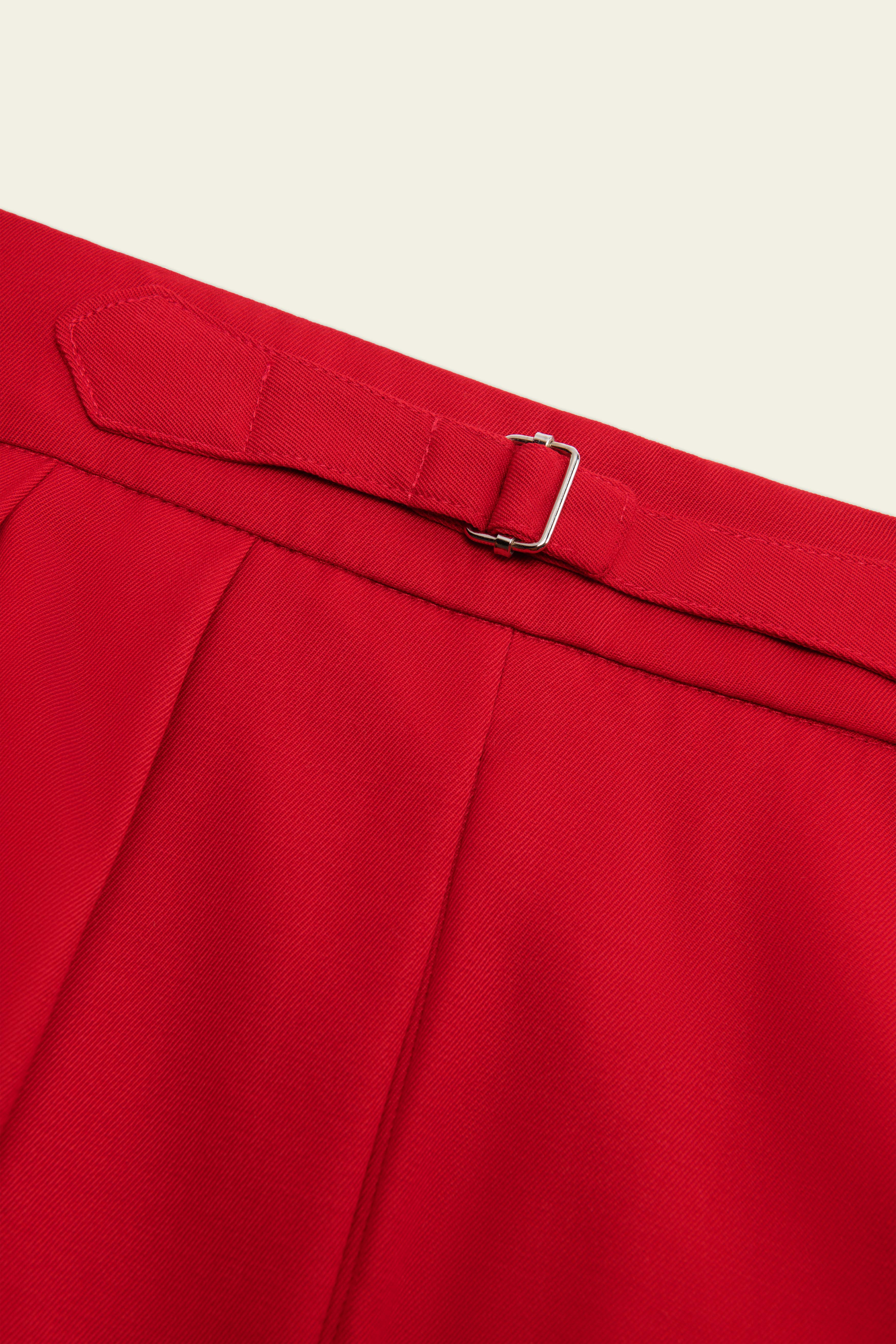 Le pantalon Pirate en rouge